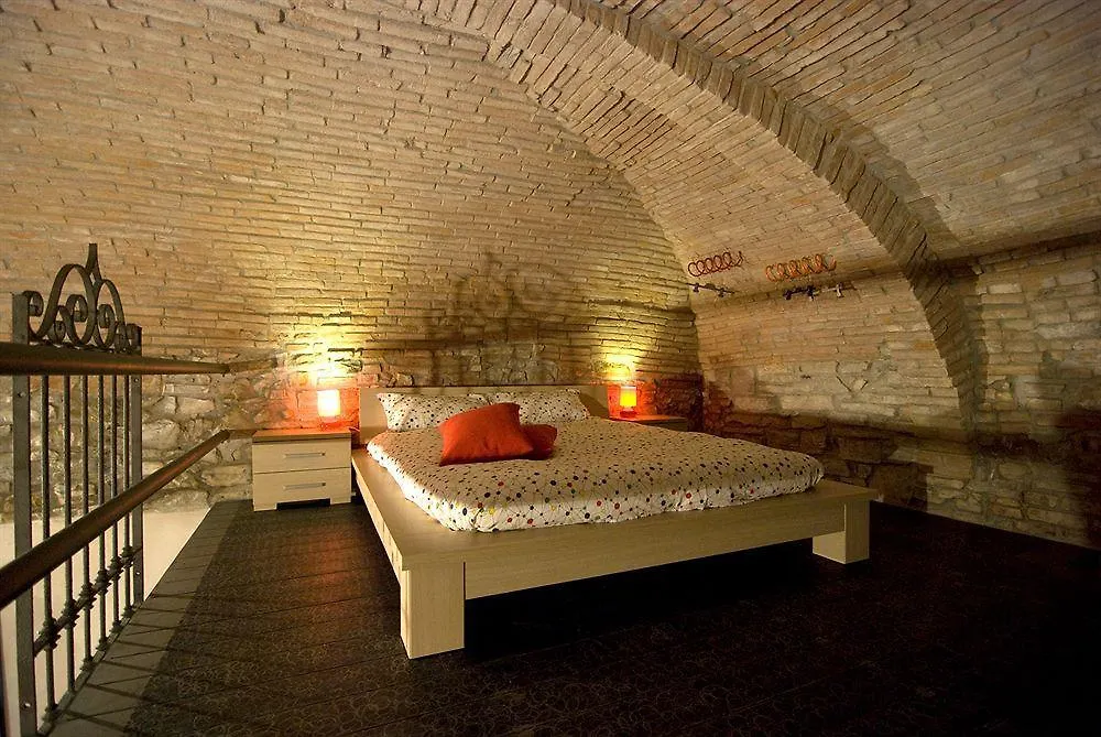 Christian'S Loft Apartment Bergamo Italy